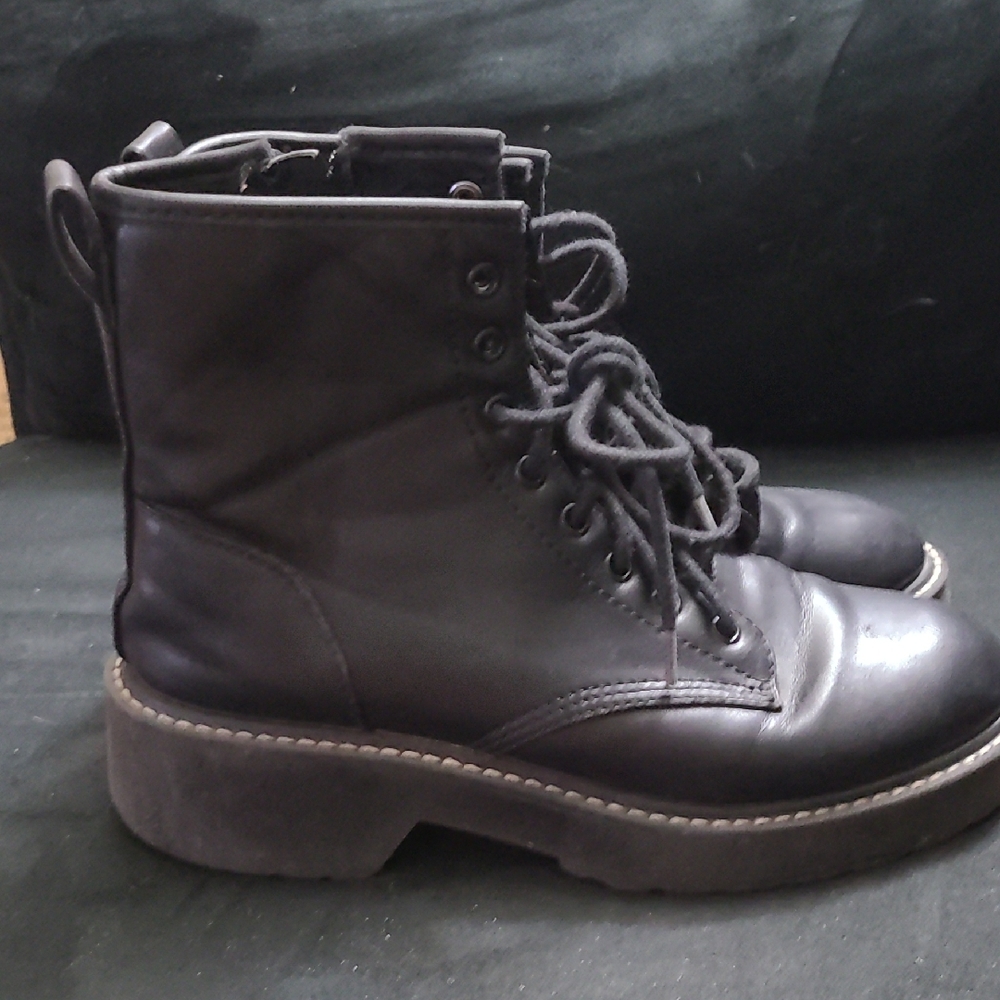 Madden Girl Black Ankle Boots
